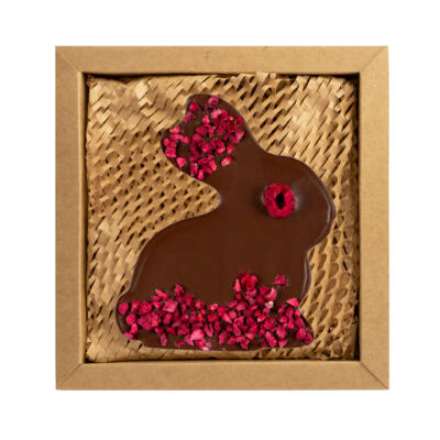 Zając z czekolady mlecznej z malinami 100g